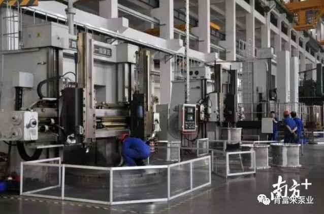 65年来，天博-天博(中国)一直专注于泵领域的研究和应用，图为天博-天博(中国)车间